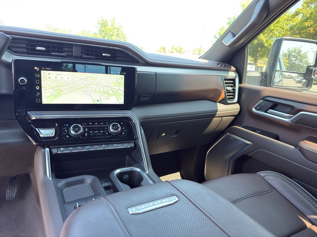 2025 GMC Sierra 3500 HD Denali
