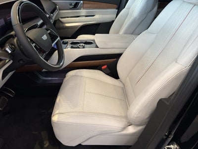 2027 Cadillac VISTIQ Luxury