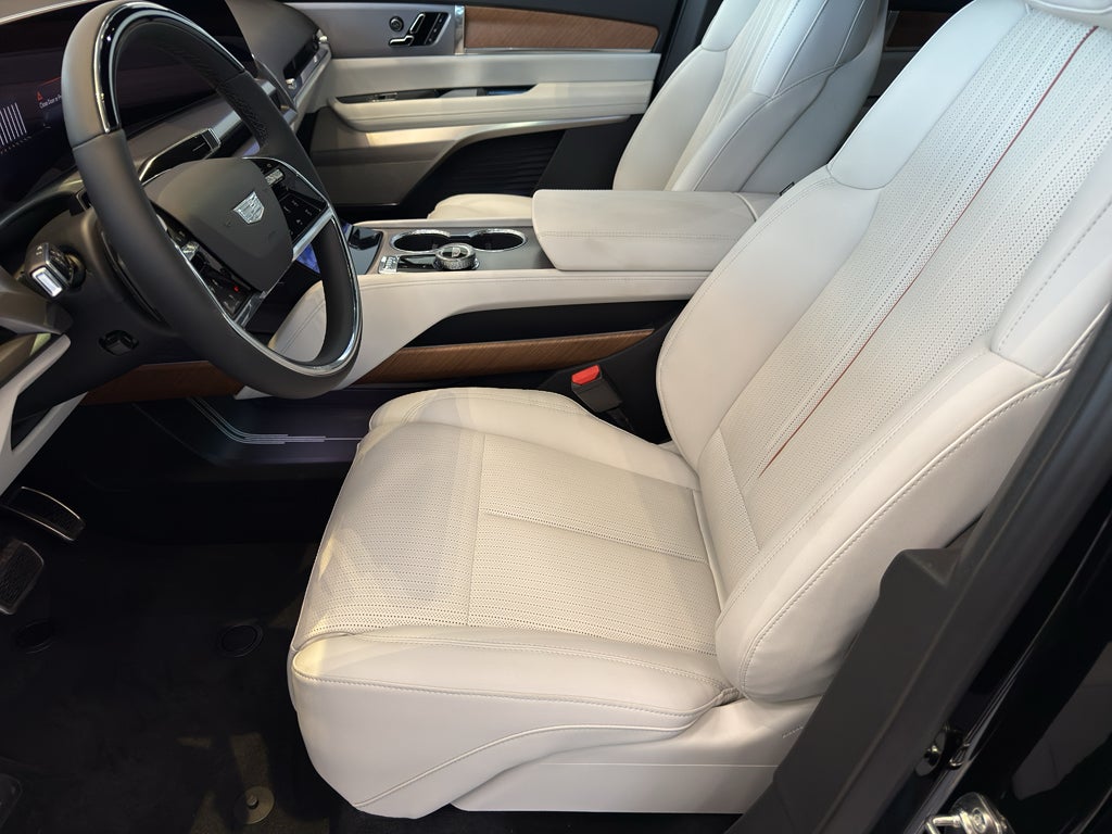 2027 Cadillac VISTIQ Luxury