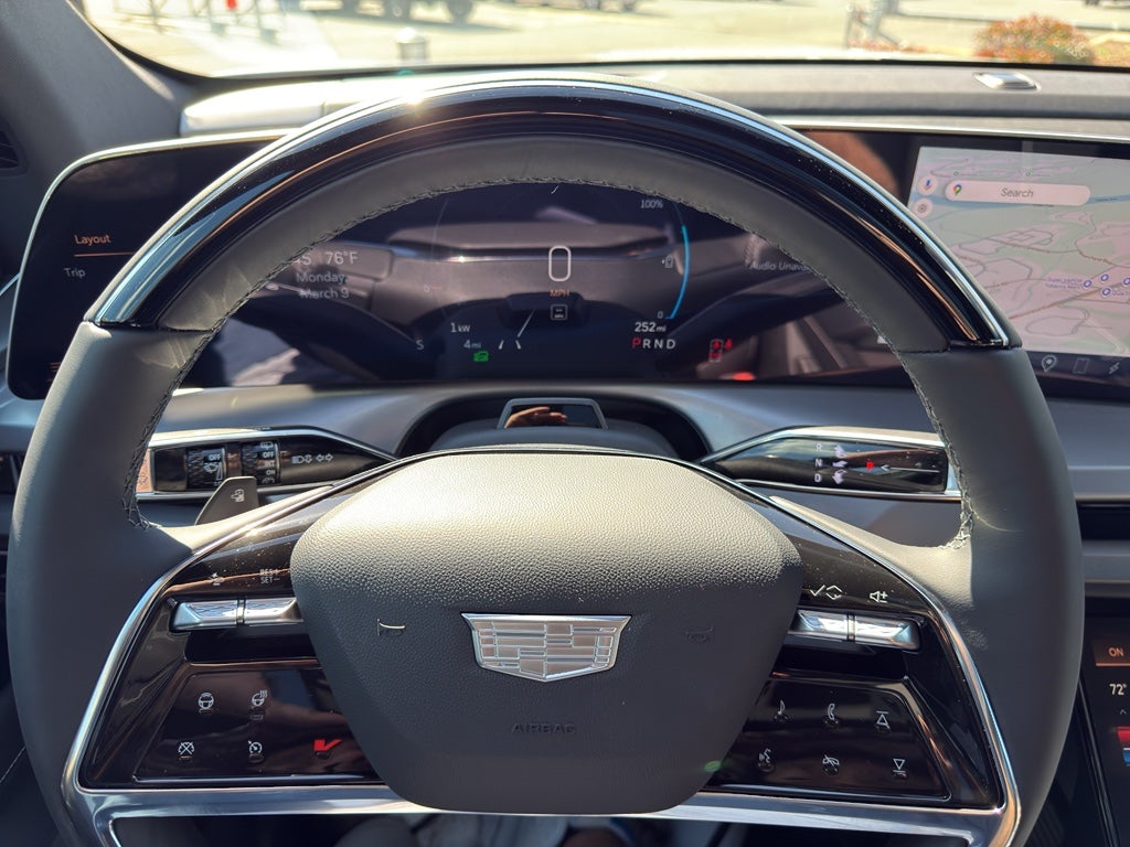 2026 Cadillac VISTIQ Luxury