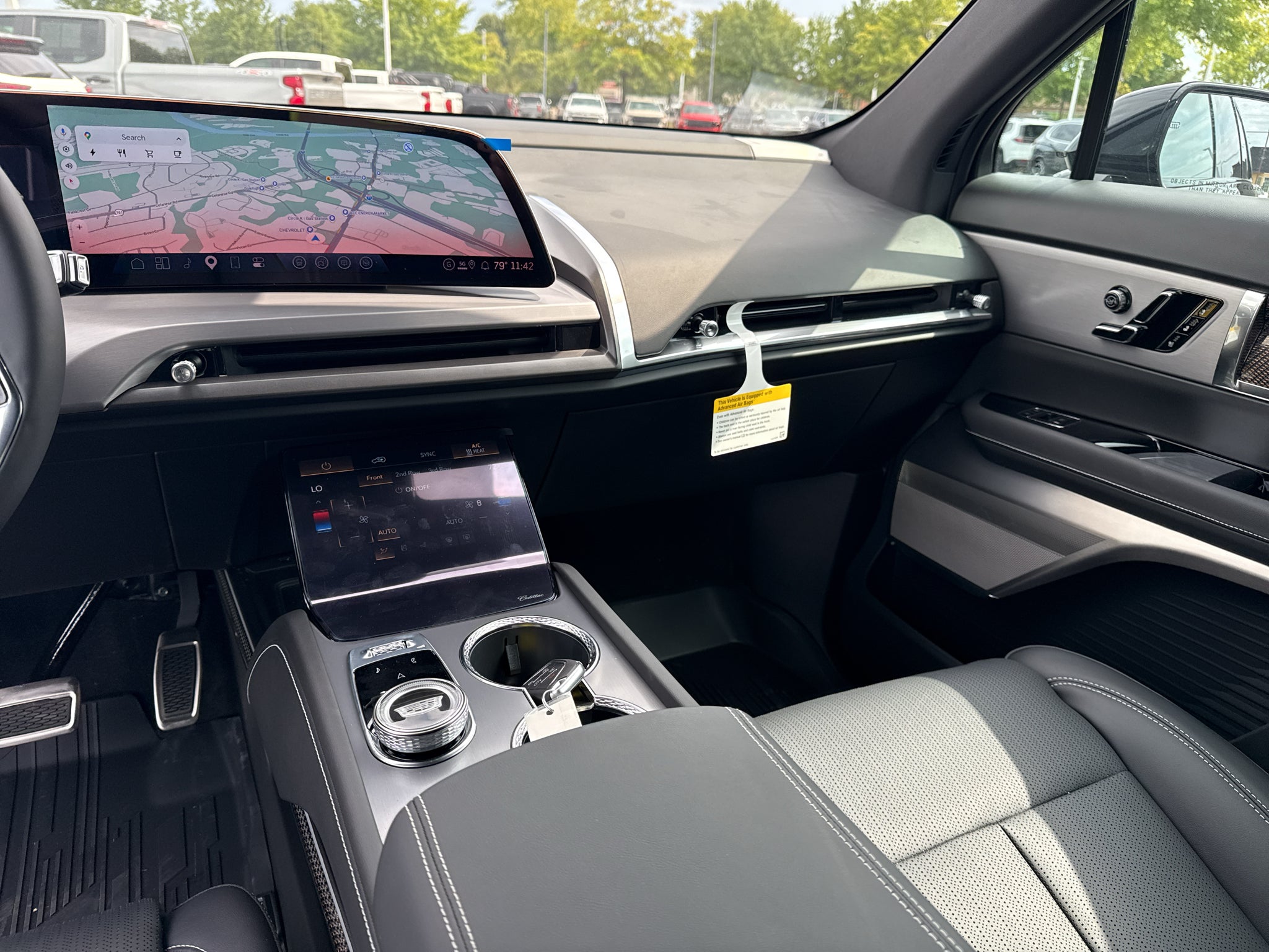 2027 Cadillac VISTIQ Sport