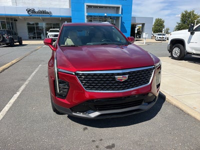 2024 Cadillac XT4 Premium Luxury