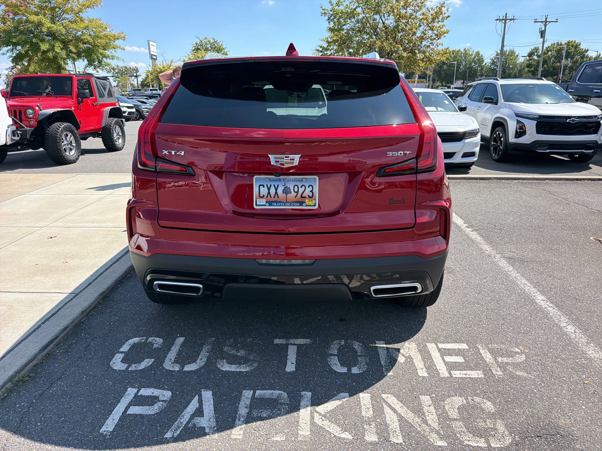 2024 Cadillac XT4 Premium Luxury