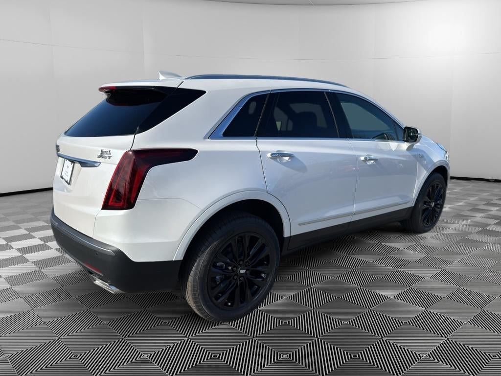 2026 Cadillac XT5 Luxury