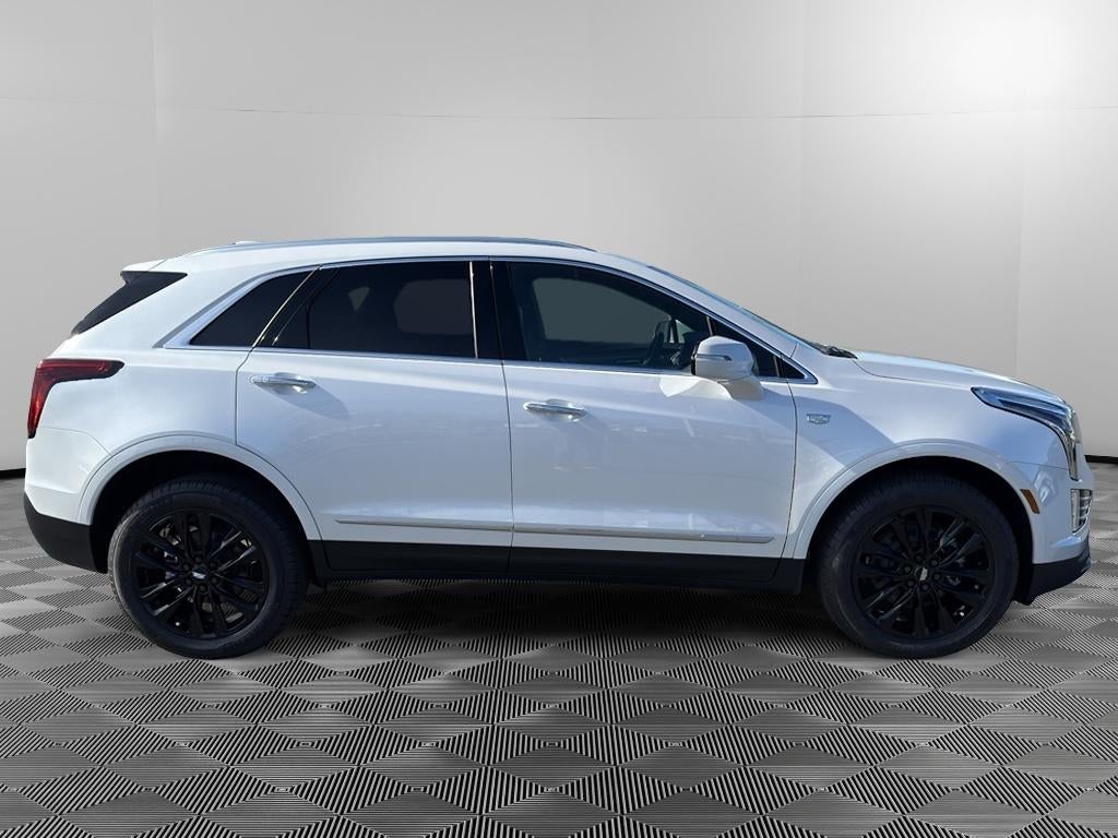 2026 Cadillac XT5 Luxury