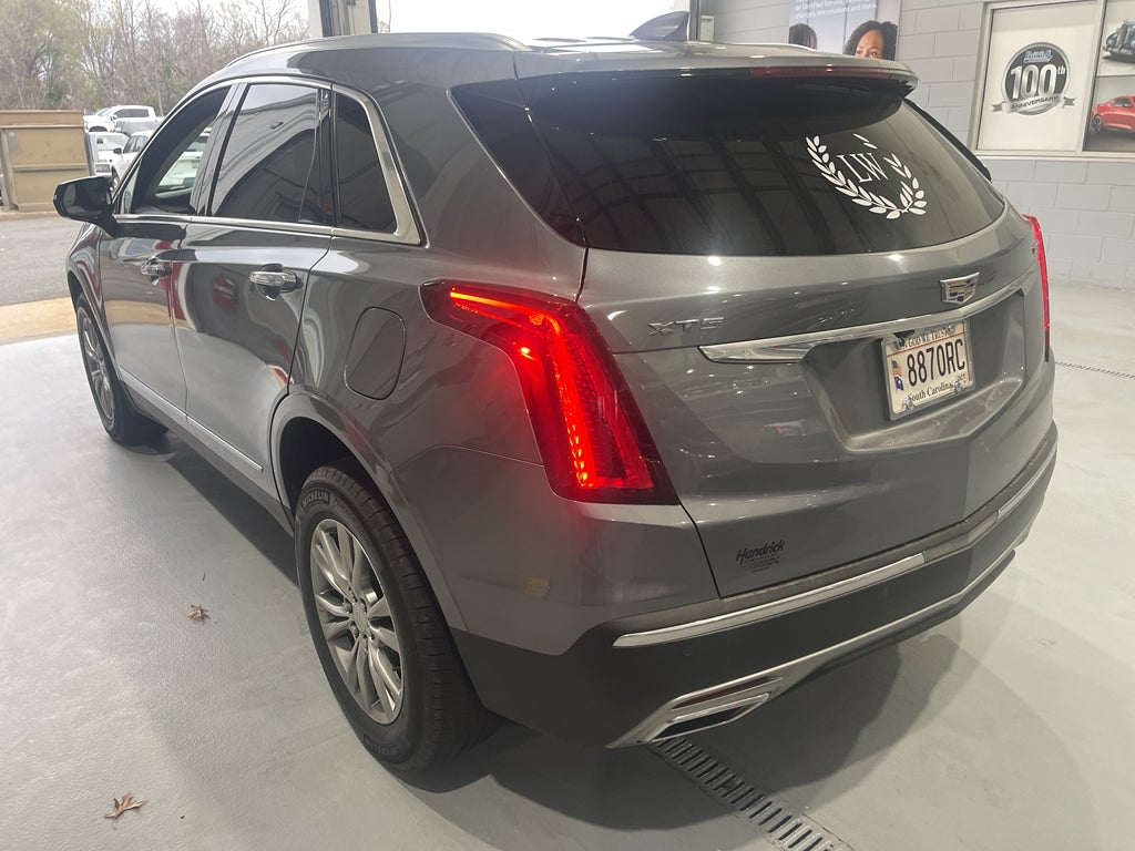 2022 Cadillac XT5 Premium Luxury