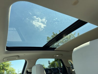 2023 Cadillac XT5 FWD Premium Luxury