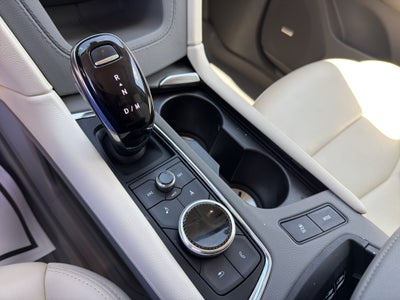 2023 Cadillac XT5 FWD Premium Luxury