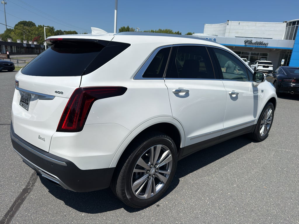 2023 Cadillac XT5 FWD Premium Luxury