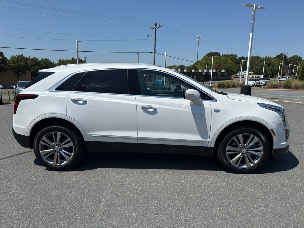 2023 Cadillac XT5 FWD Premium Luxury