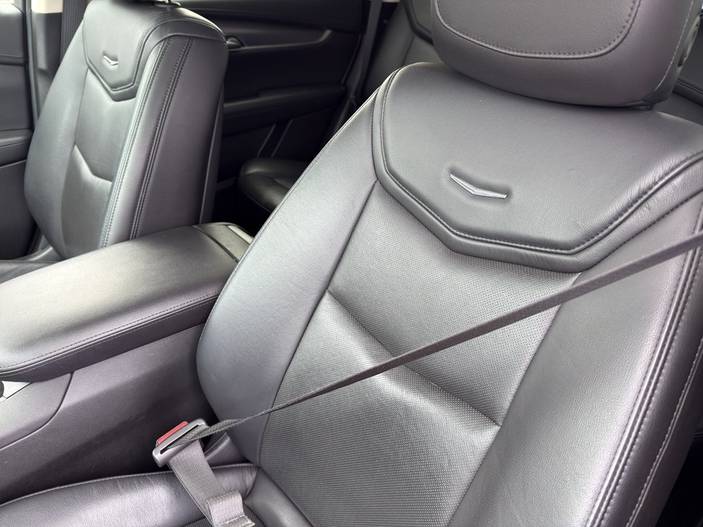 2019 Cadillac XT5 Luxury FWD