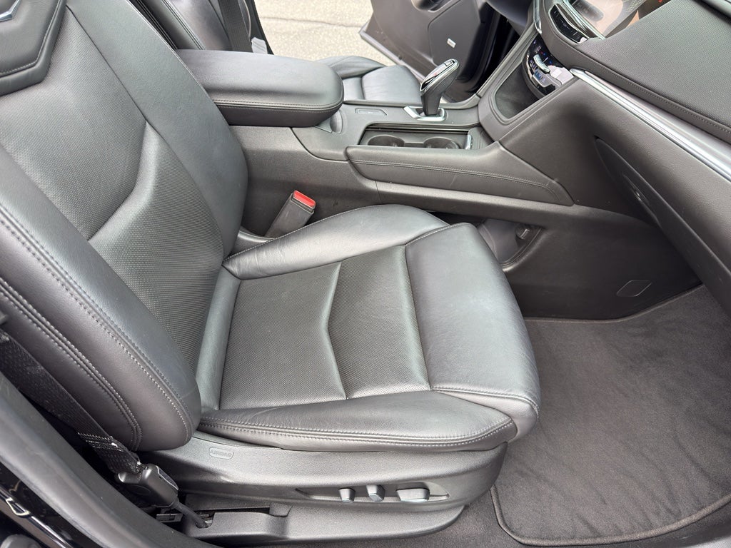 2019 Cadillac XT5 Luxury FWD