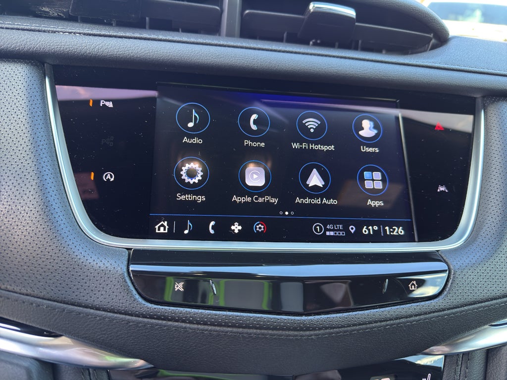 2025 Cadillac XT6 Luxury