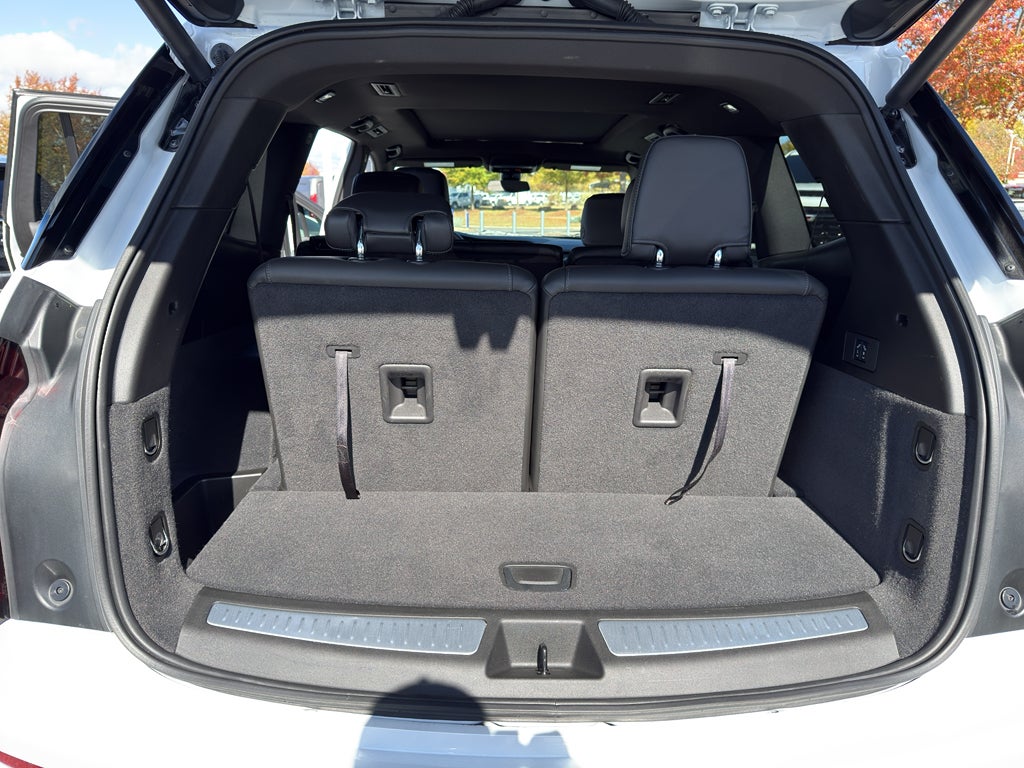 2025 Cadillac XT6 Luxury