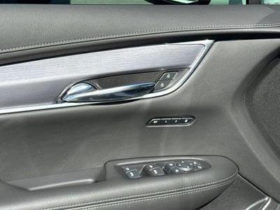 2025 Cadillac XT6 Luxury