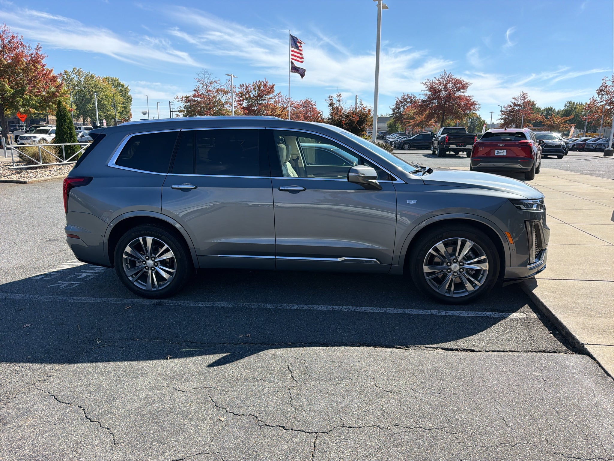 2022 Cadillac XT6 Premium Luxury