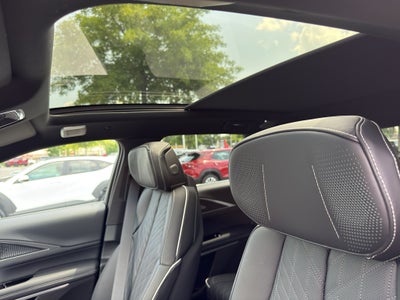 2027 Cadillac LYRIQ Signature Luxury