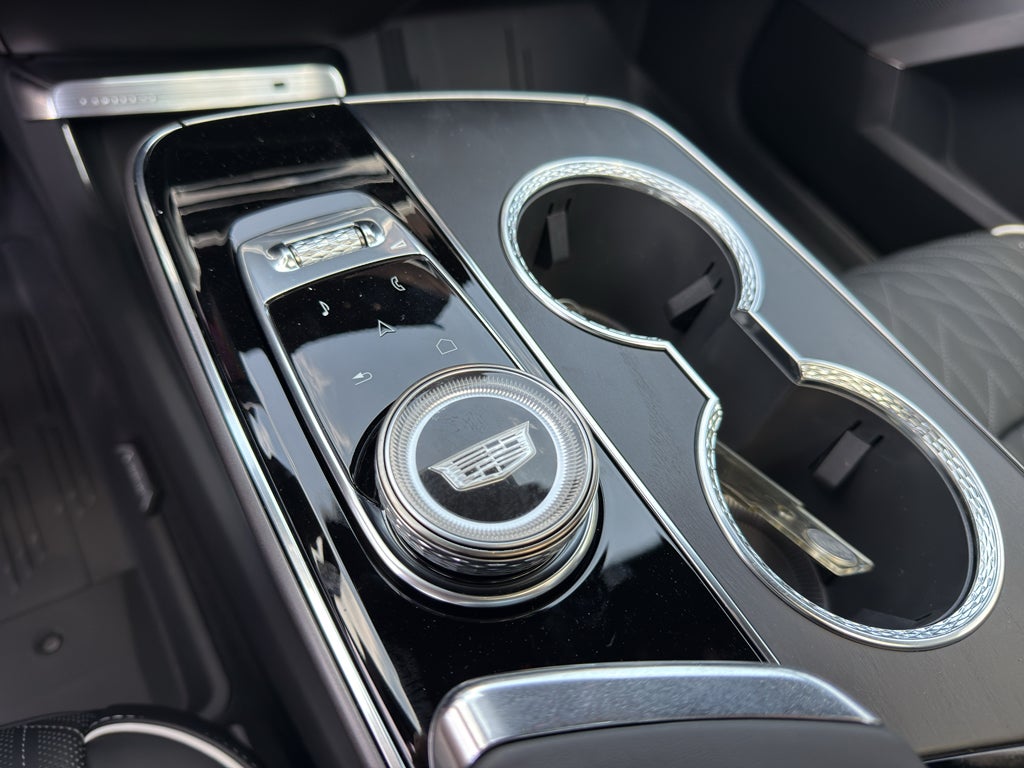 2027 Cadillac LYRIQ Signature Luxury