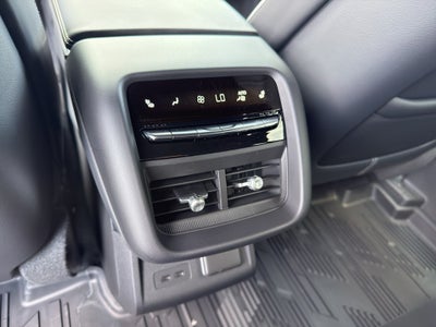 2027 Cadillac LYRIQ Signature Luxury