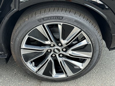 2027 Cadillac LYRIQ Signature Luxury