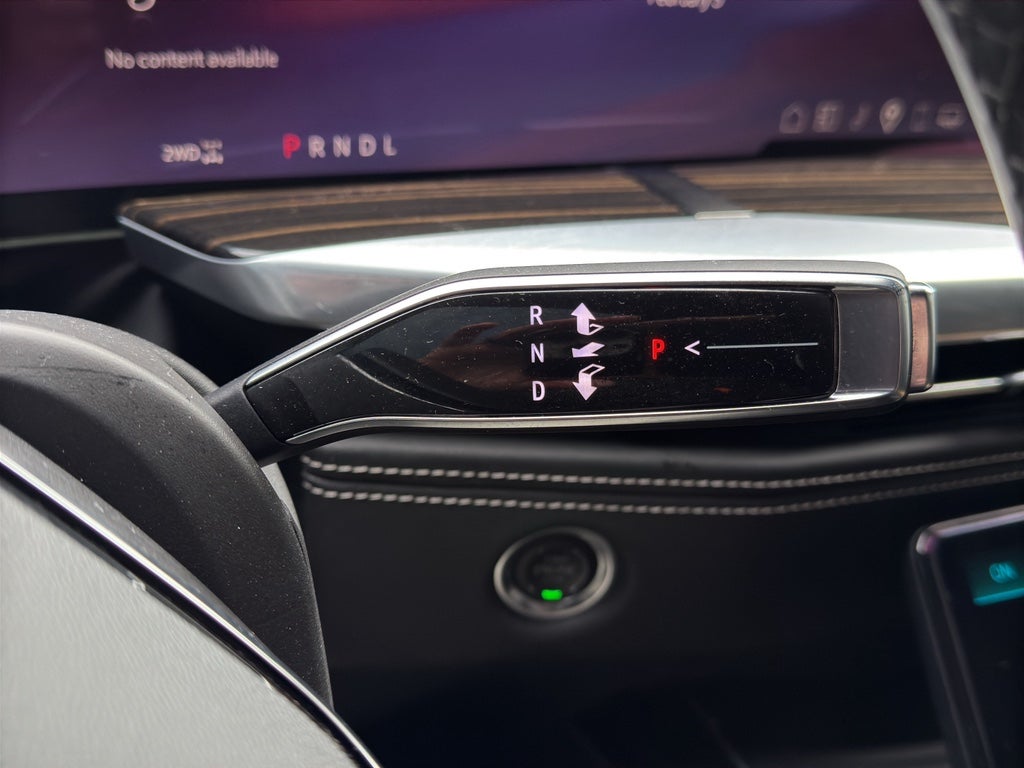 2025 Cadillac Escalade Premium Luxury