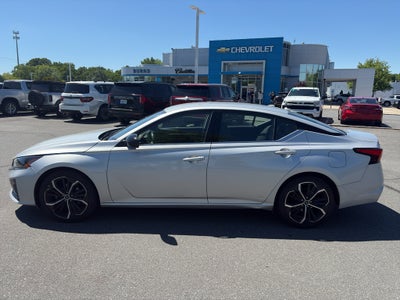 2023 Nissan Altima 2.5 SR