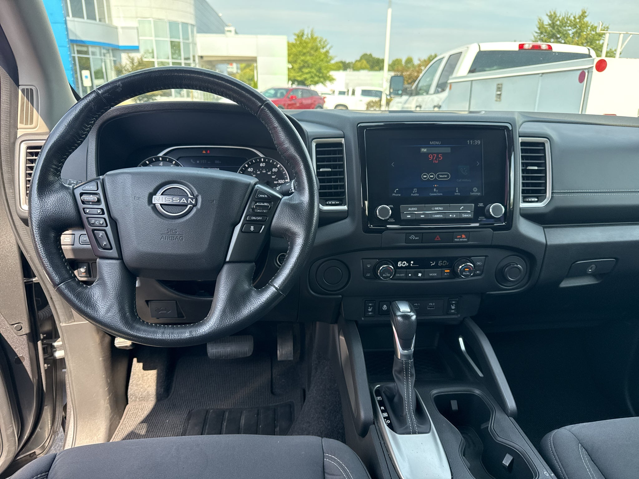 2024 Nissan Frontier SV