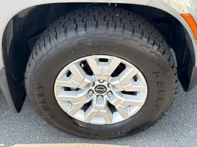 2024 Nissan Frontier SV