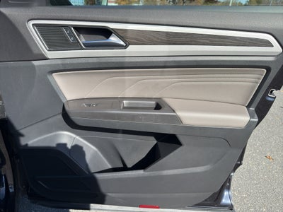 2023 Volkswagen Atlas 2.0T SE w/Technology