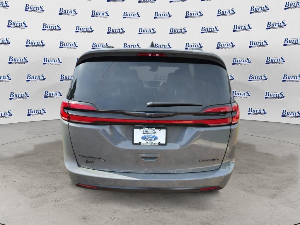 2025 Chrysler Pacifica Limited