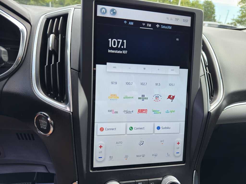 2021 Ford Edge Titanium