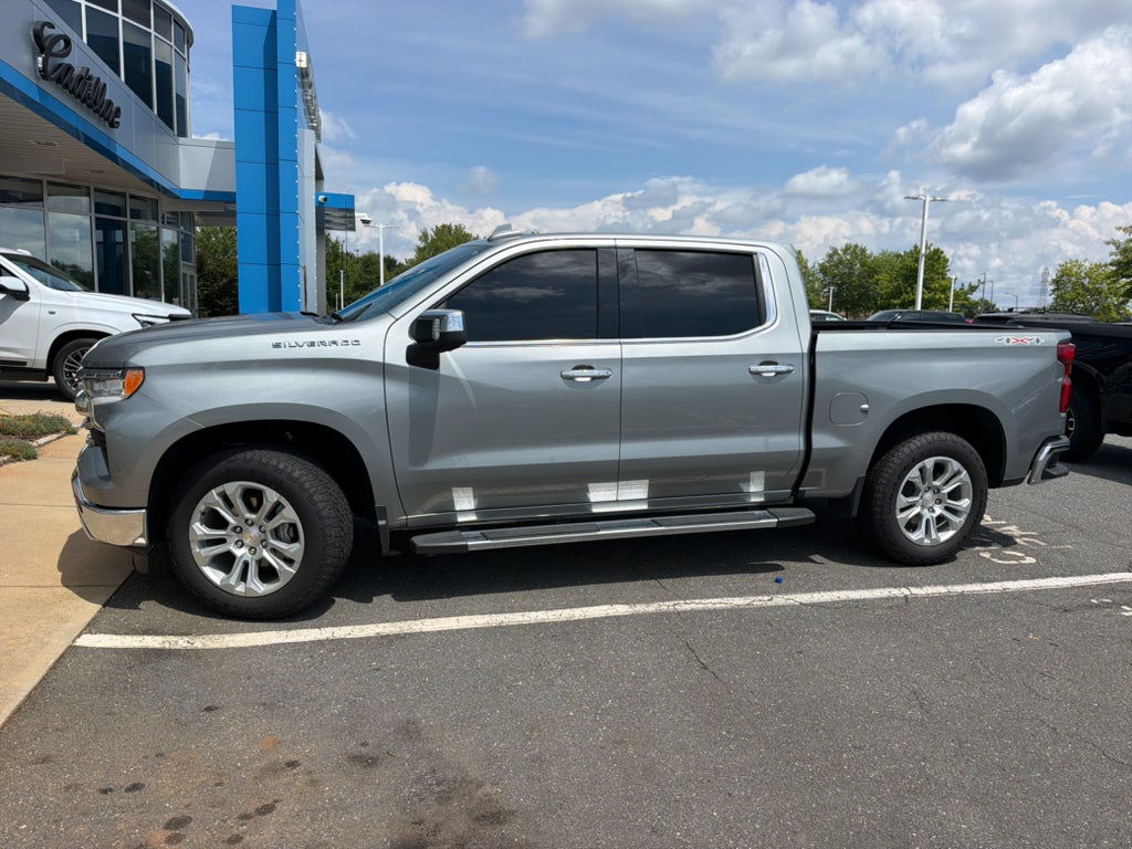 2025 Chevrolet Silverado 1500 LTZ