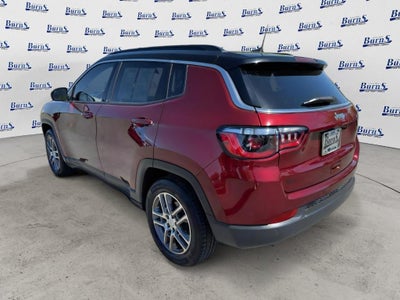 2020 Jeep Compass Latitude w/Sun/Safety Pkg
