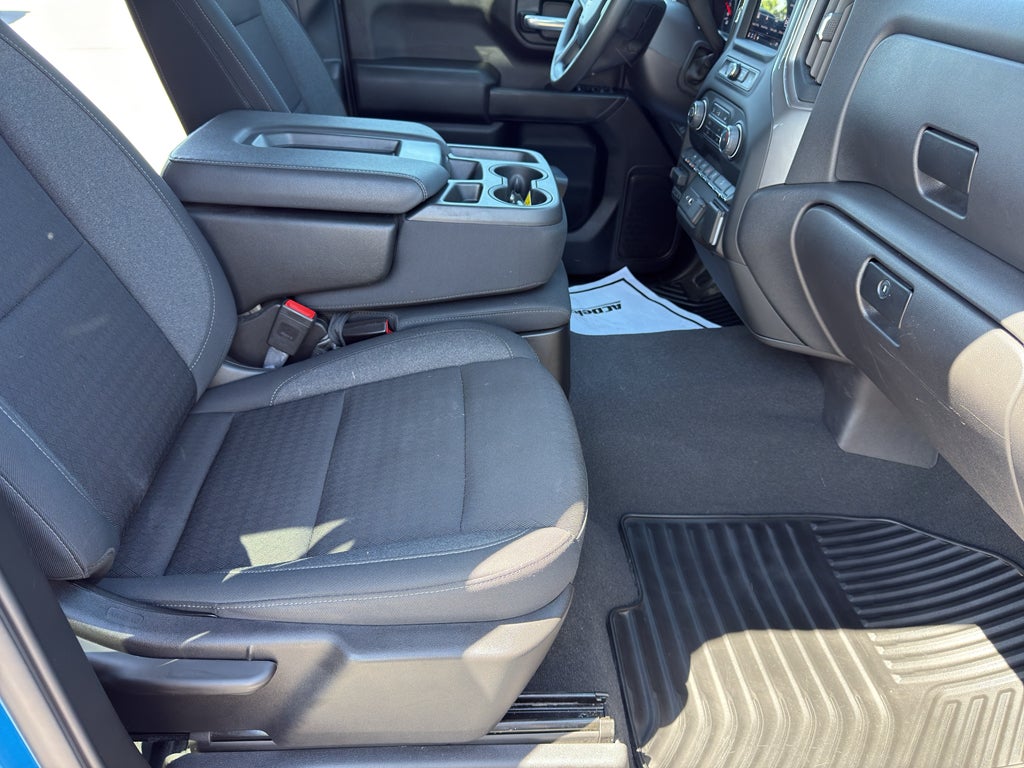 2023 Chevrolet Silverado 1500 Custom Trail Boss