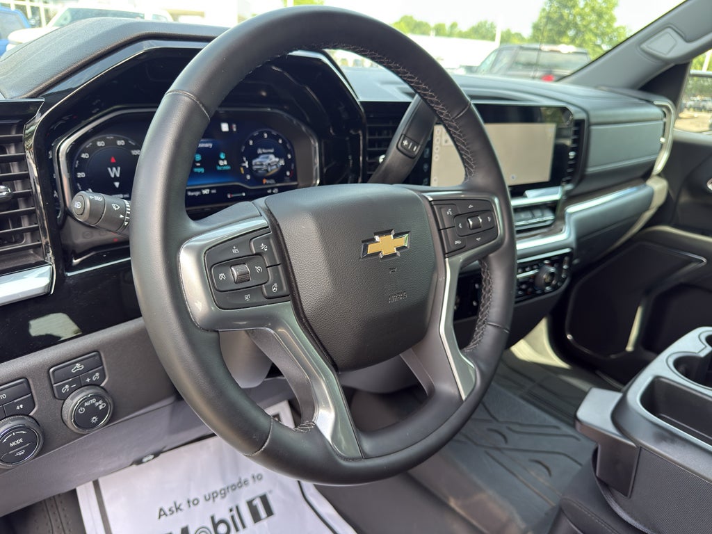 2023 Chevrolet Silverado 1500 LT (2FL)