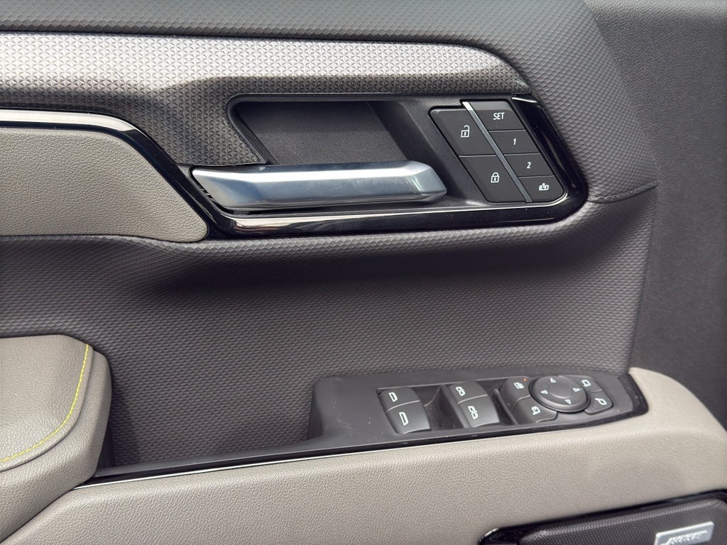 2025 Chevrolet Silverado 1500 ZR2