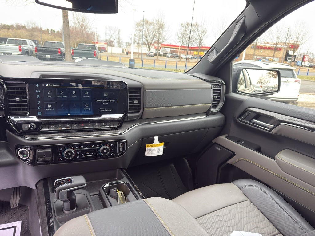 2025 Chevrolet Silverado 1500 ZR2