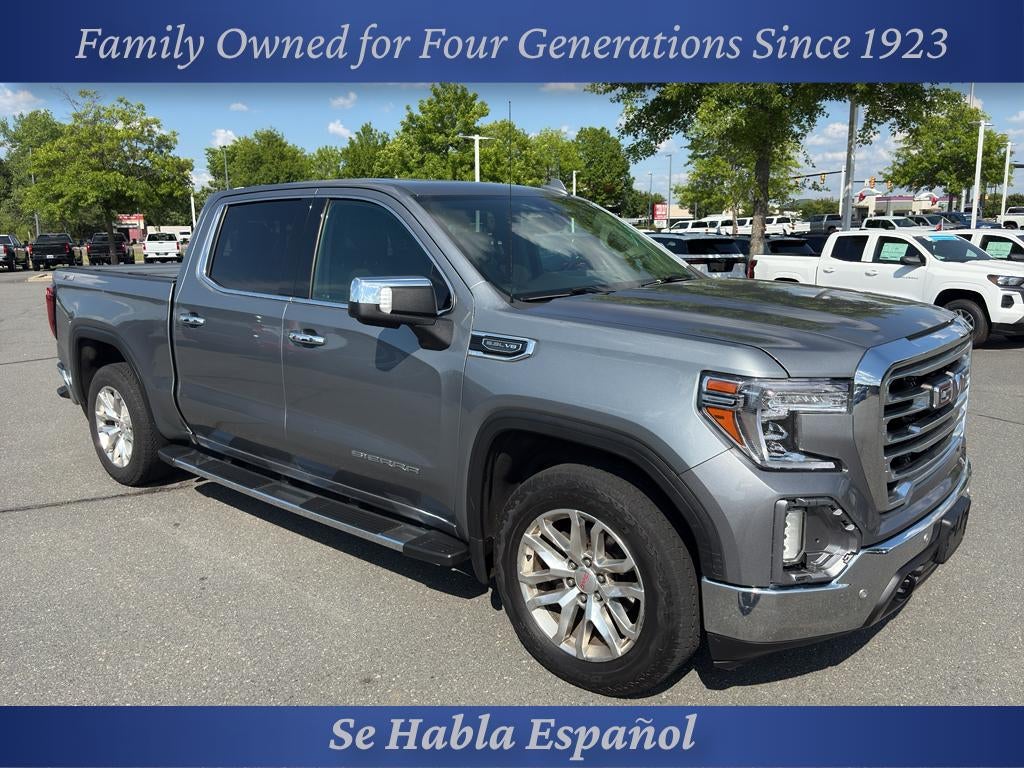2020 GMC Sierra 4WD Crew Cab Short Box SLT's photo