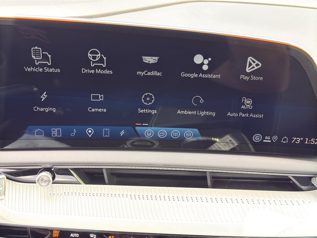 2026 Cadillac OPTIQ Luxury
