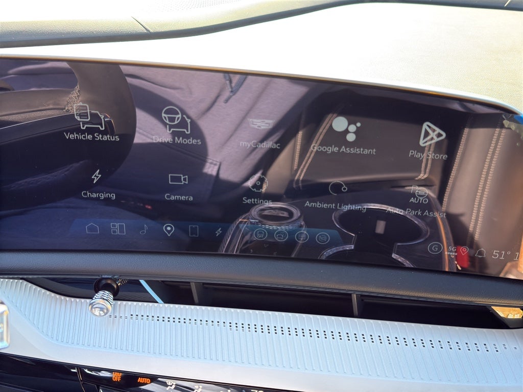 2026 Cadillac OPTIQ Luxury