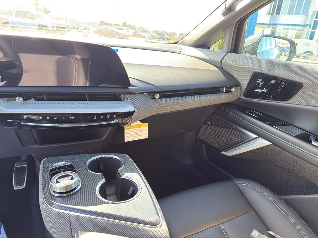 2026 Cadillac OPTIQ Luxury