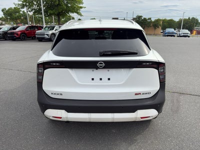 2025 Nissan Kicks SR