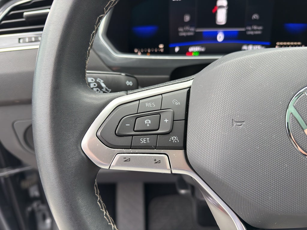 2022 Volkswagen Tiguan SE