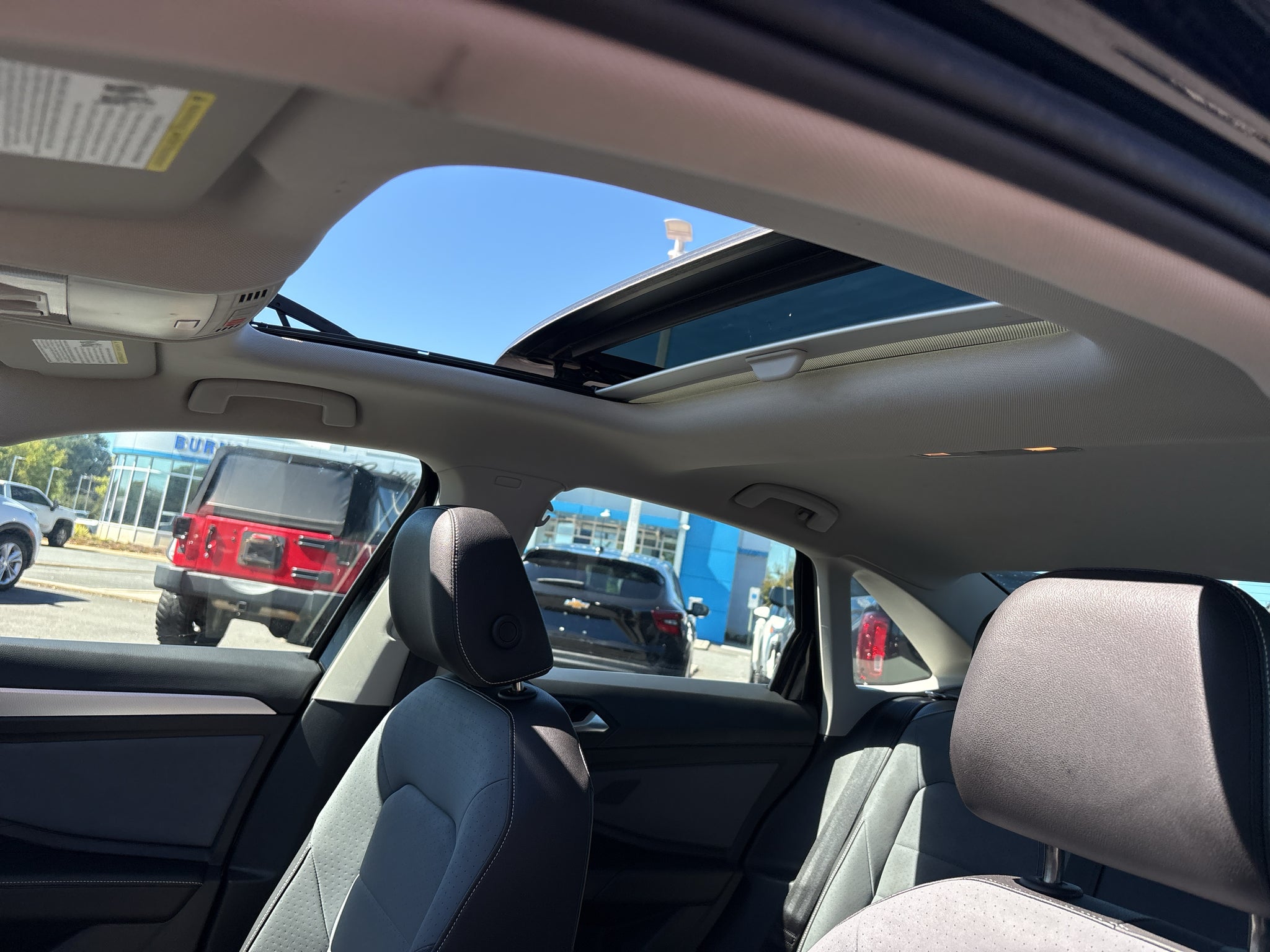 2025 Volkswagen Jetta SE