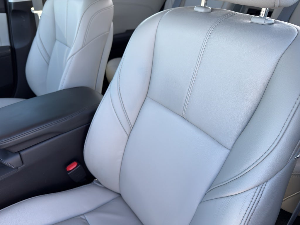 2016 Toyota Avalon Hybrid XLE Premium