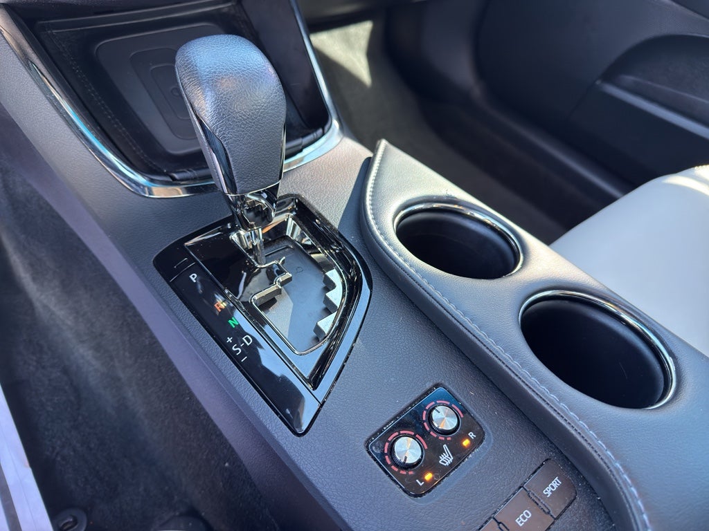 2016 Toyota Avalon Hybrid XLE Premium