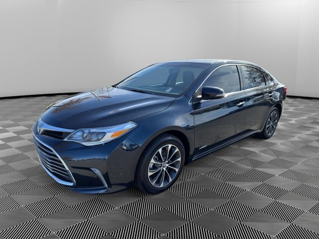 2016 Toyota Avalon Hybrid XLE Premium