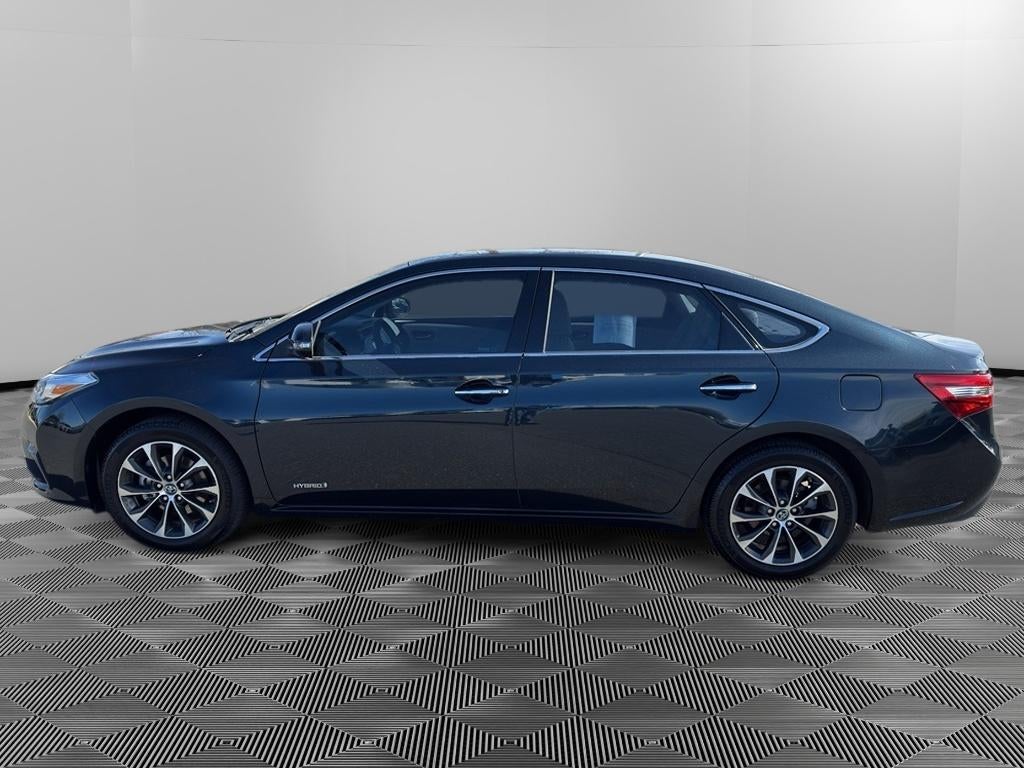 2016 Toyota Avalon Hybrid XLE Premium