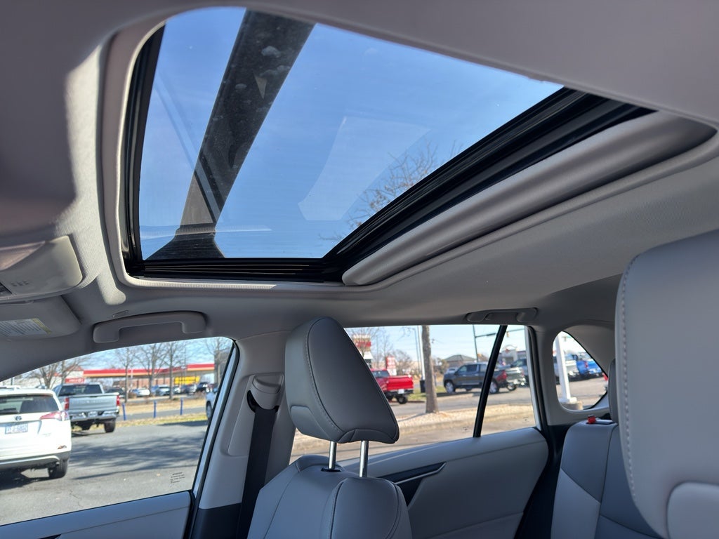 2024 Toyota RAV4 Hybrid XLE Premium