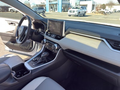 2024 Toyota RAV4 Hybrid XLE Premium